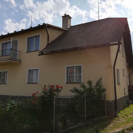 Penzion Kamenny Dvur Vimperk Extérieur photo