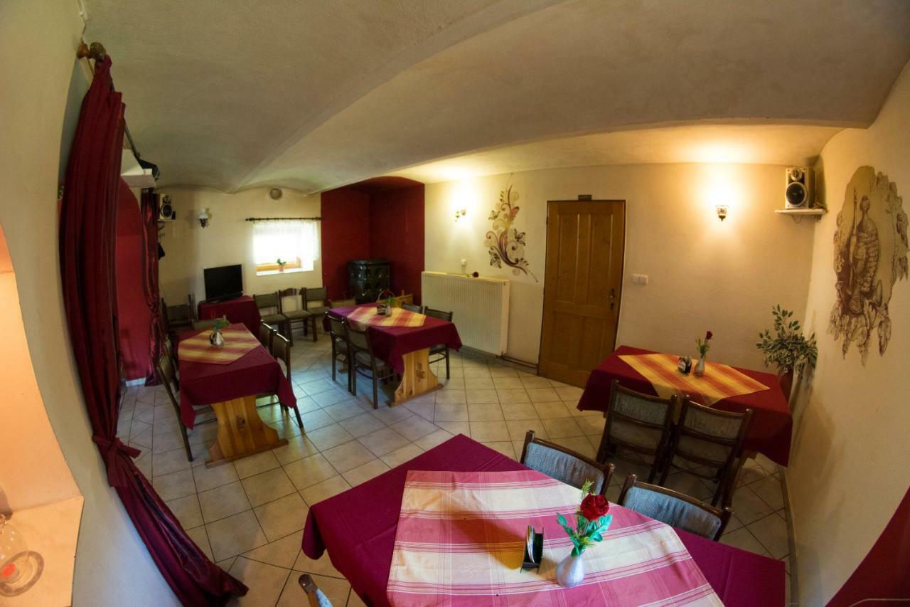 Penzion Kamenny Dvur Vimperk Extérieur photo