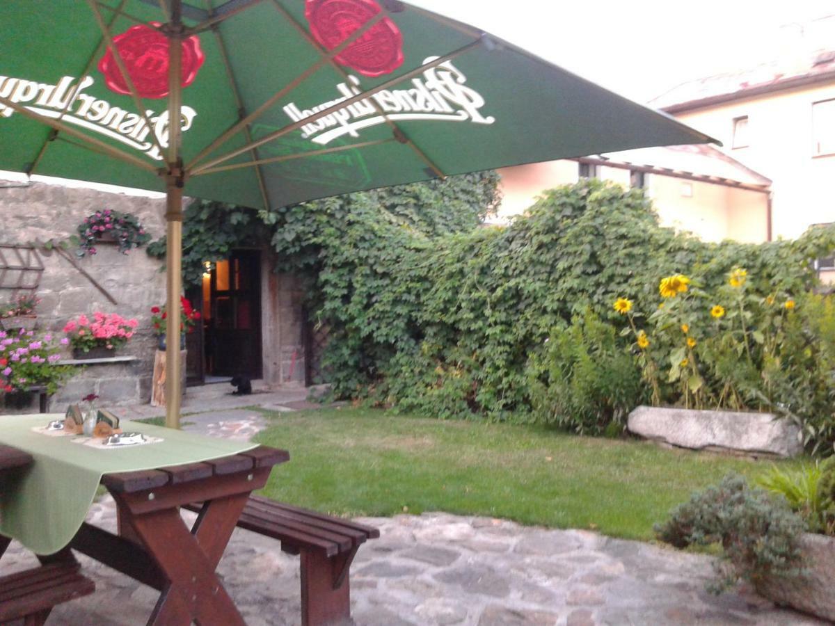Penzion Kamenny Dvur Vimperk Extérieur photo