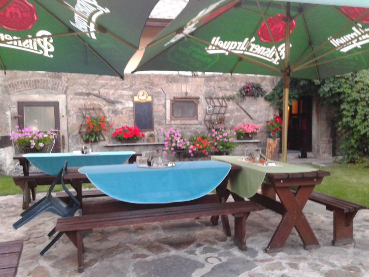 Penzion Kamenny Dvur Vimperk Extérieur photo